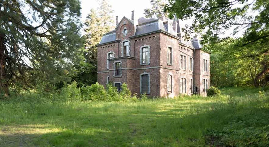 Manoir d'Omal, Belgium